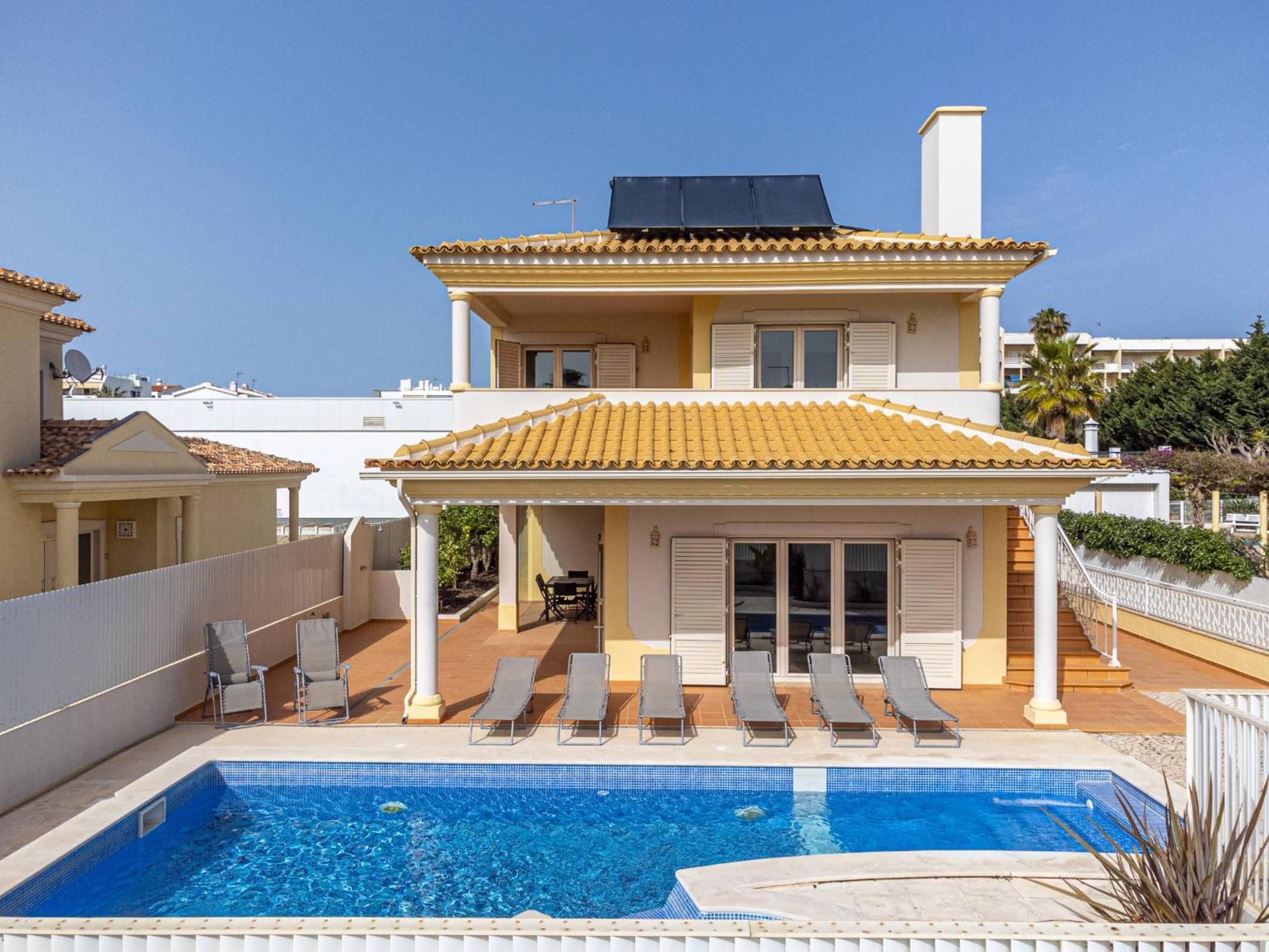 אלבופיירה Villa Ribeiro By Hellovacations מראה חיצוני תמונה